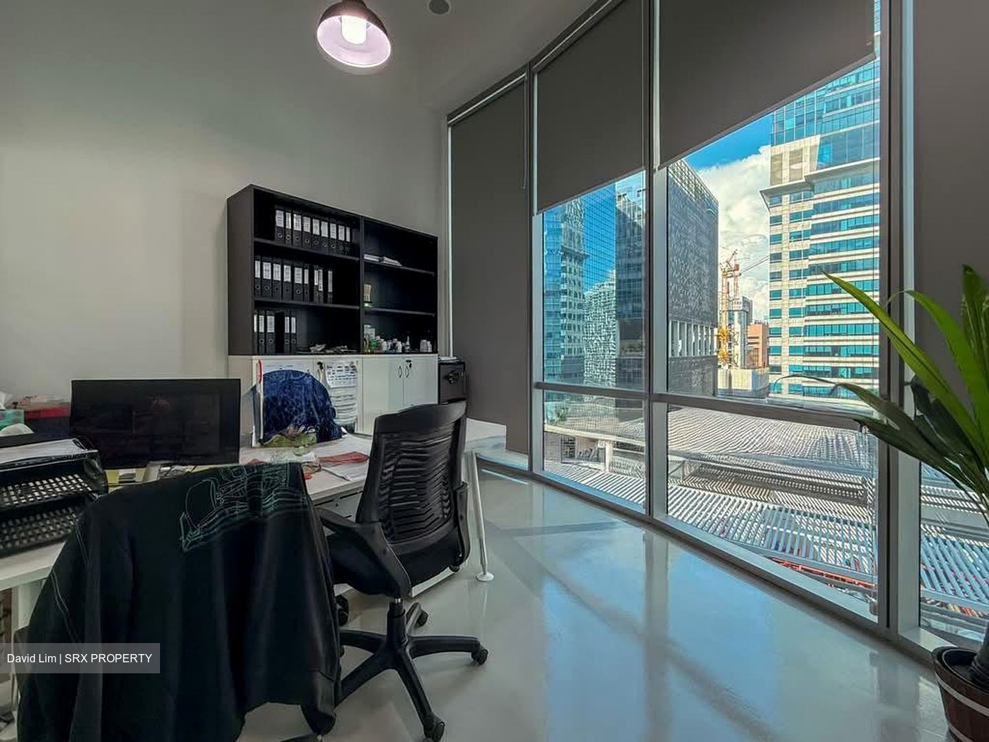 Oxley Tower (D1), Office #575465501